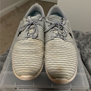 Nike Roshe Two Flyknit, Size 15